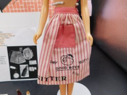 953 BARBIE BABY-SITS BABYSITTER 1963 - 65   STRIPED APRON 